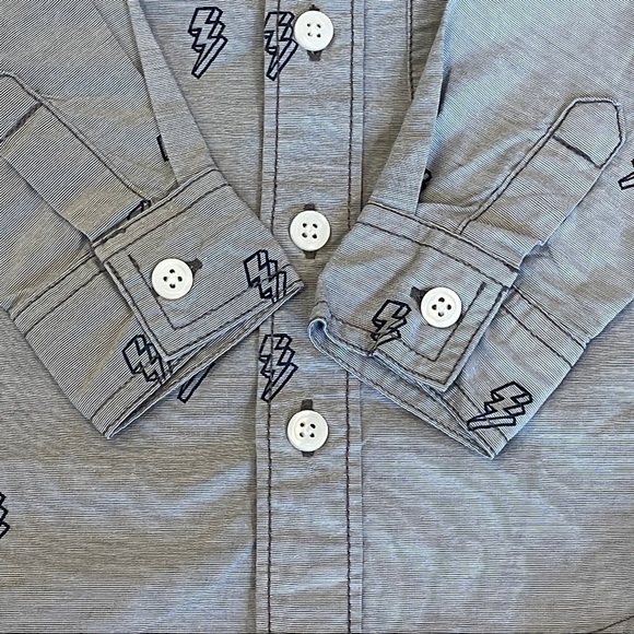 Gymboree Button-Up - Picture 3 of 5